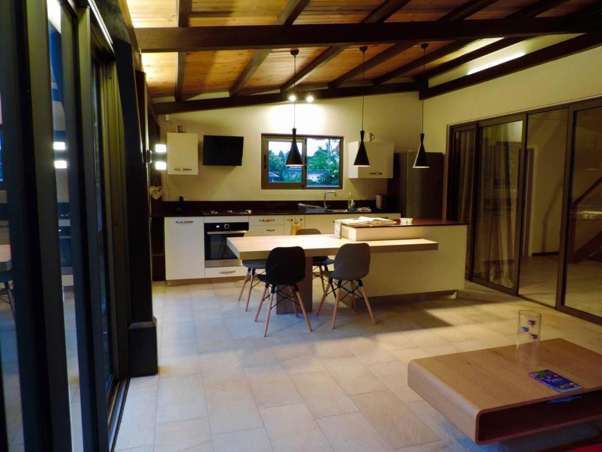 Luxury Cosy Guesthouse 팜플레모우세스 외부 사진